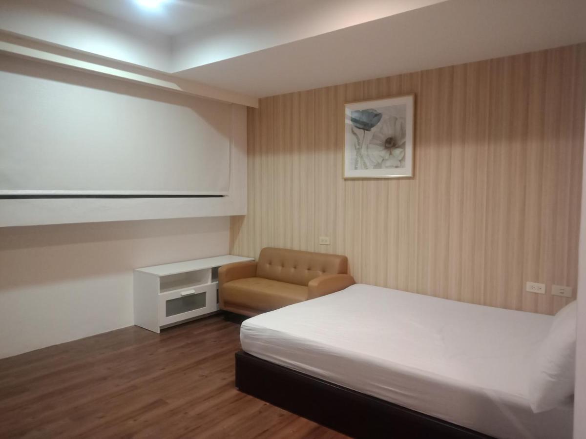 Ez Stay 西門邑居 Taipei Eksteriør billede