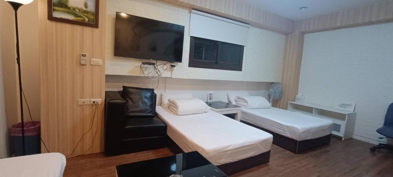Ez Stay 西門邑居 Taipei Eksteriør billede