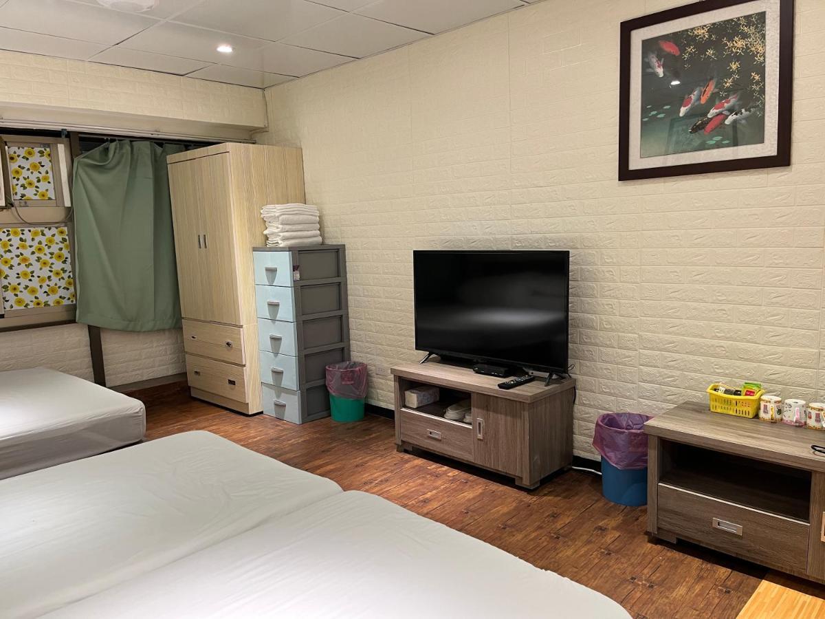 Ez Stay 西門邑居 Taipei Eksteriør billede