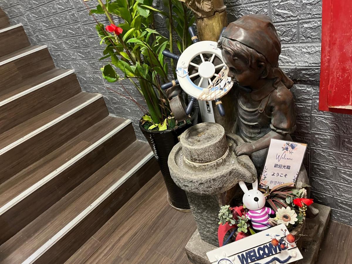 Ez Stay 西門邑居 Taipei Eksteriør billede