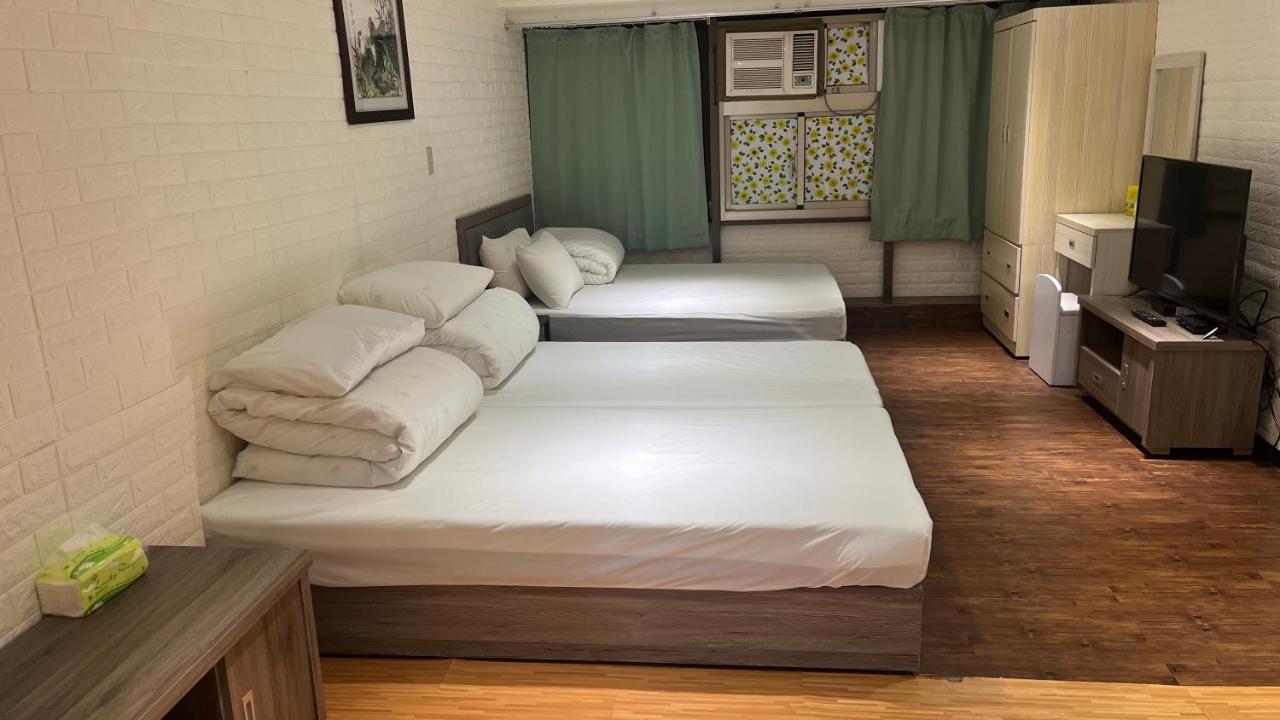 Ez Stay 西門邑居 Taipei Eksteriør billede